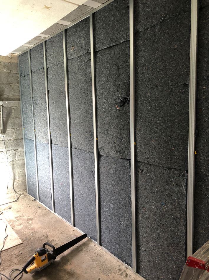 IED | Pose d'un isolant biosourcé en coton à Rodez