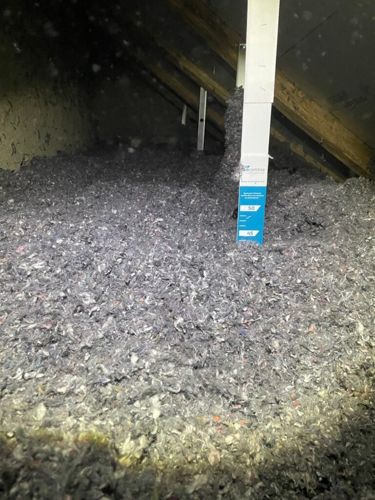 Isolation des combles perdus dans une maison à Pau