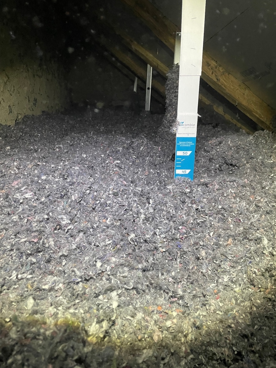 Isolation des combles perdus dans une maison à Pau