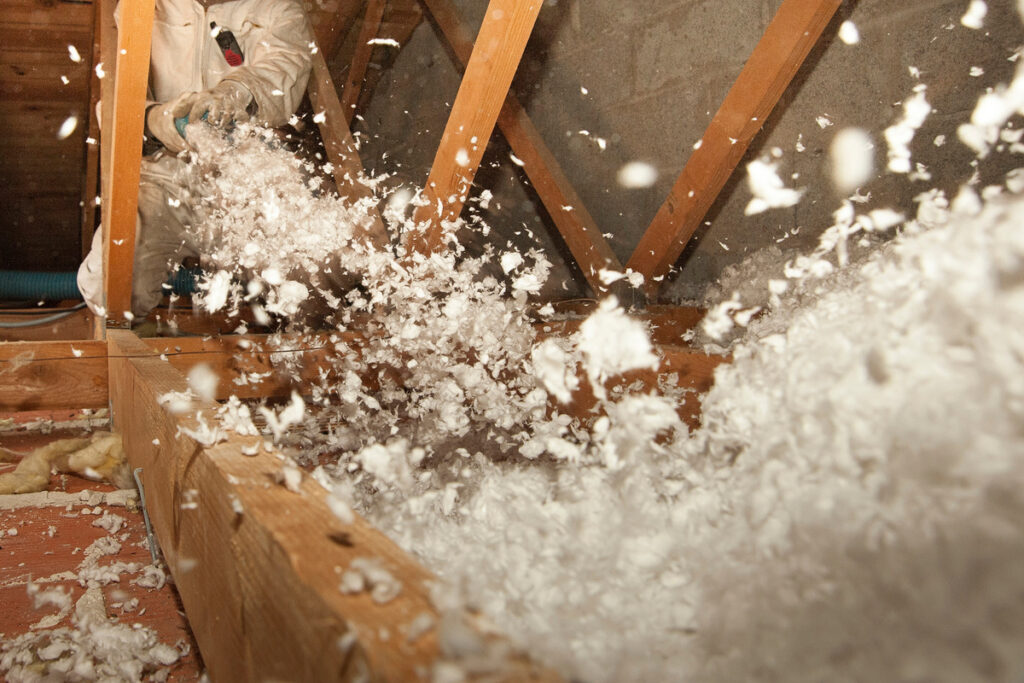 Isolation des combles perdus près d'Auch